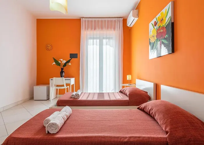 Thanit Rooms